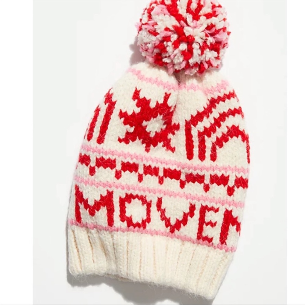 free people movement beanie 💖❤️